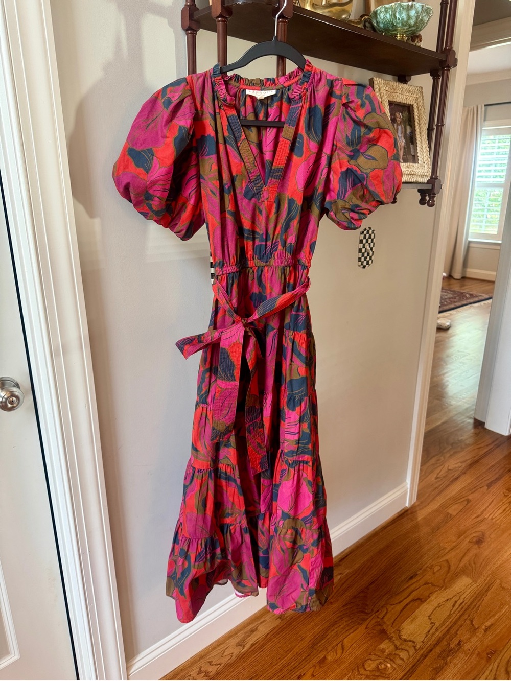 Pink Floral midi  Dress with Puff Sleeves and Tie Waist LaRoque